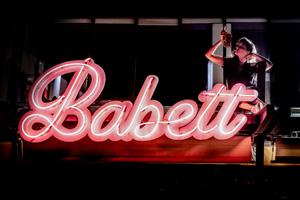 Babett Yangon Photo Une