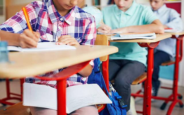 Parents expats, comment offrir à votre enfant une éducation bilingue française ?