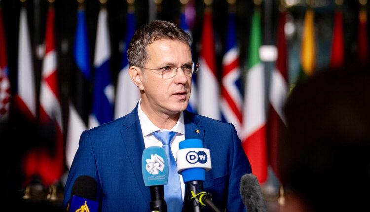 defmin-mosteanu-750x430