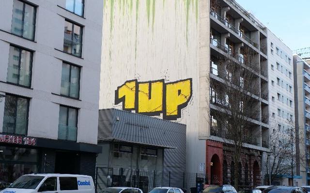 1UP-graffiti-Berlin-street-art