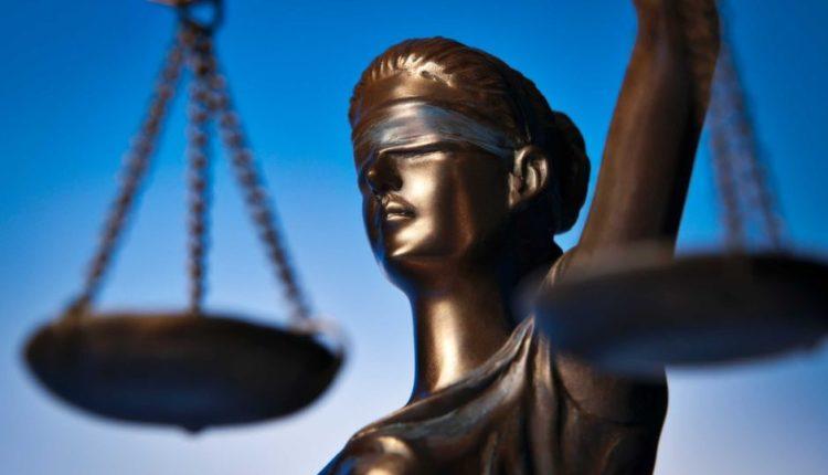 lie Bolojan système judiciaire roumanie