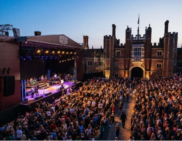 Affiche du festival Hampton Court Palace