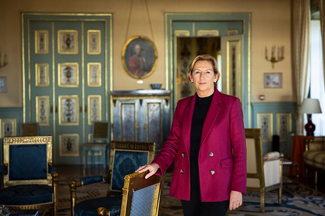 Ambassadrice de France au Portugal, Madame Hélène Farnaud-Defromont