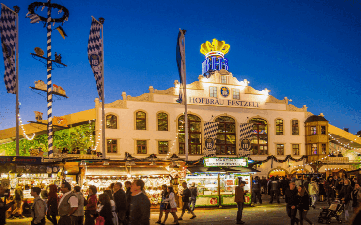 Une tente du Oktoberfest.