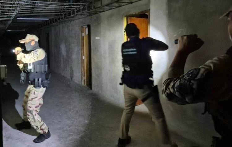 Descente de police Thaïlande