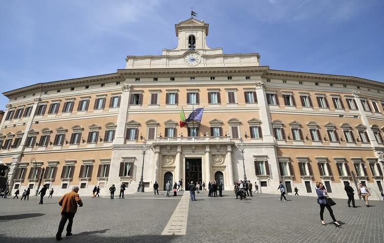 Palazzo_Montecitorio_Rome