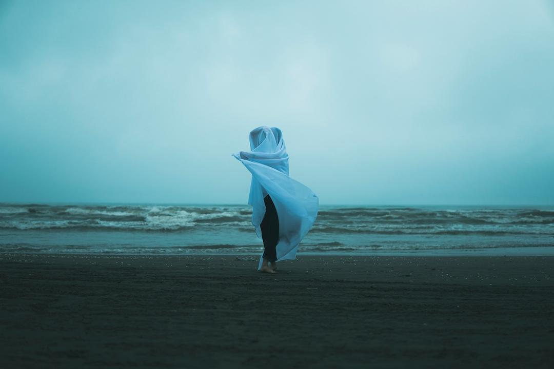 les violences en expatriation sont courantes et ne doivent pas être isolées ou incomprises