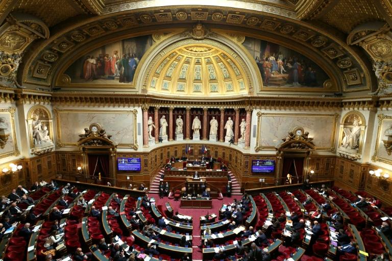 Nouvelle-Calédonie: le gouvernement engagé dans un contre-la-montre incertain au Parlement