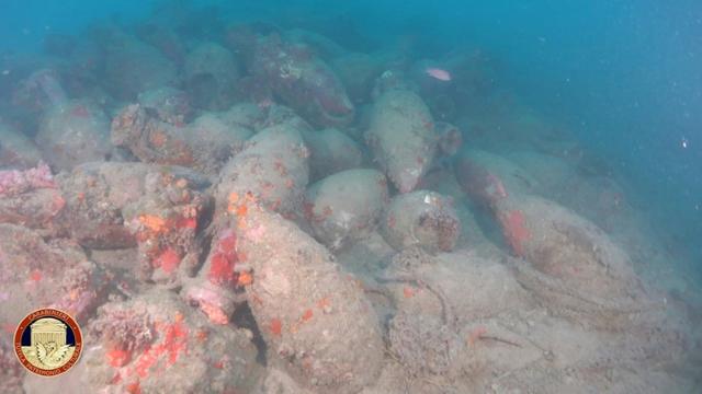 Une épave romaine chargée de centaines d'amphores découverte au large de la Sicile