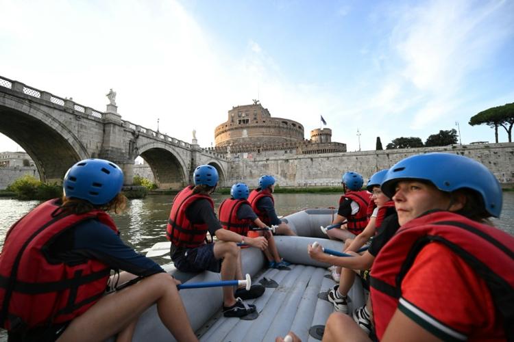 À Rome, le rafting sur le Tibre pour fuir la chaleur