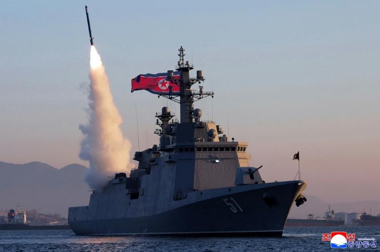 La Corée du Nord a effectué des essais de missiles en mer