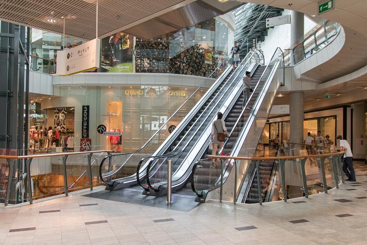 escalator centre commercial