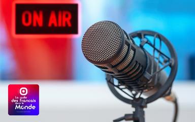 Micro de radio avec inscrit ON AIR en arrière plan