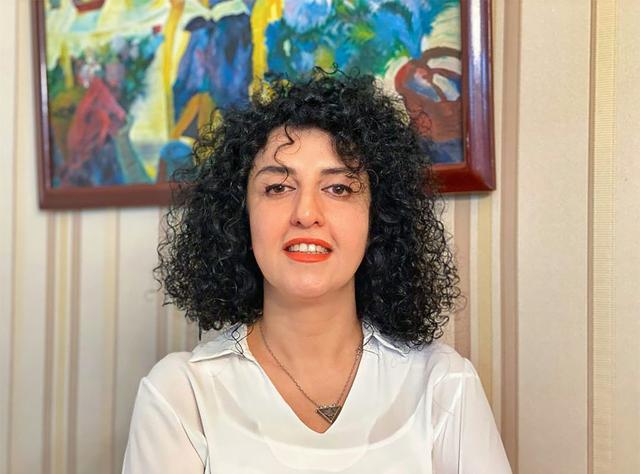 Iran: Narges Mohammadi "entre la vie et la mort", selon ses soutiens
