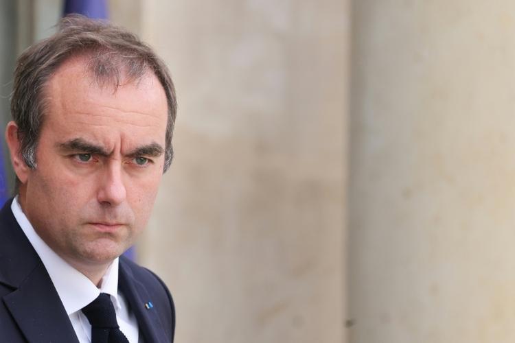 Le gouvernement lève le voile sur son budget 2027, sous la pression des marchés